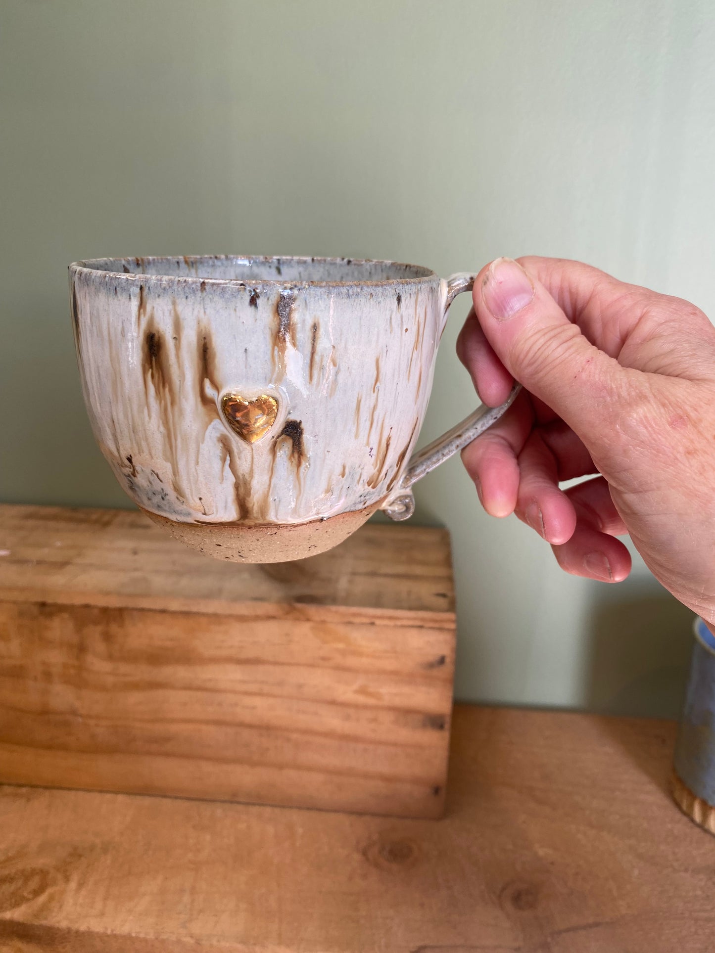 Gold heart cup