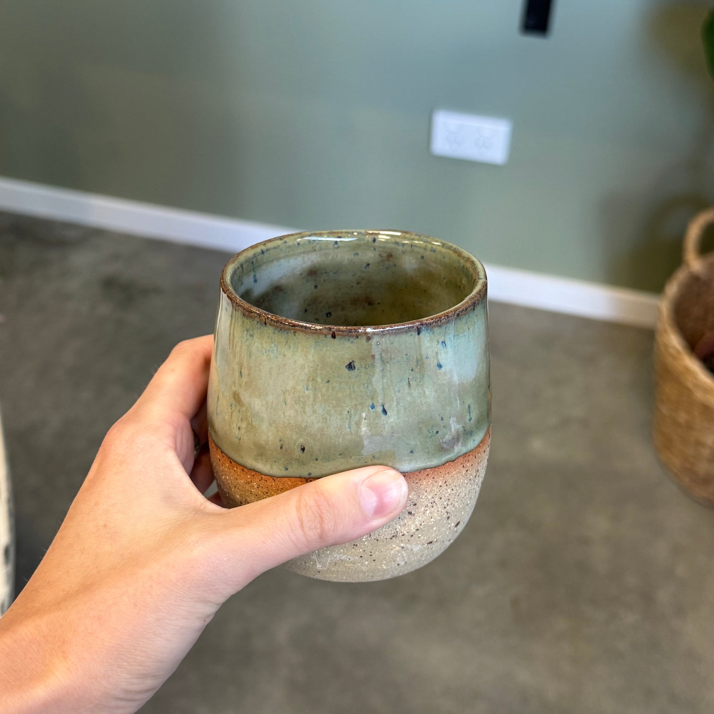Dimple Tumbler in Seaweed