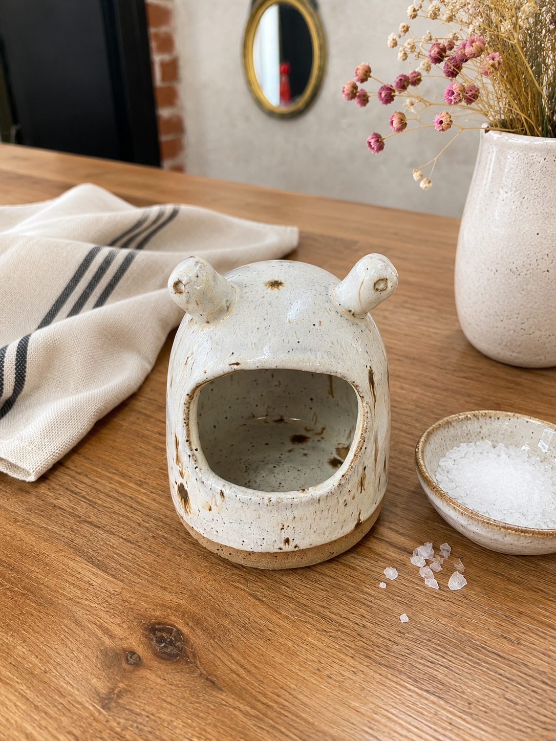 Handmade Salty Frog – Ceramic Salt Cellar with Spoon